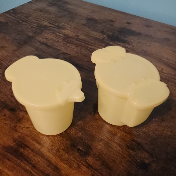 Tupperware Kitchen Tupperware Cream And Sugar Dispensers Poshmark
